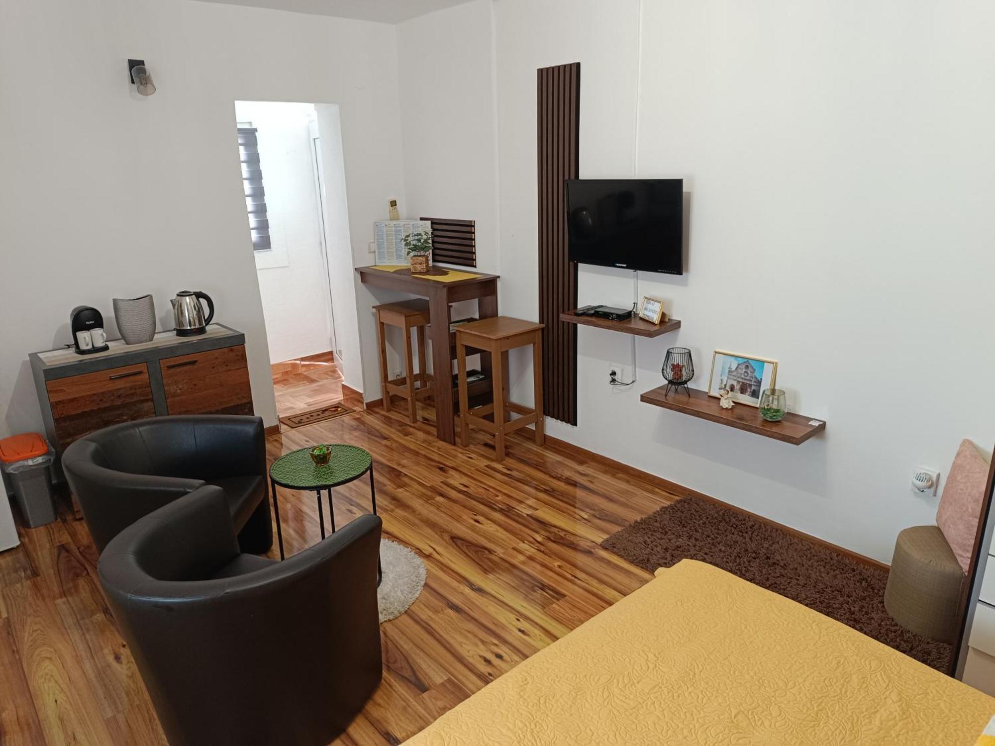 Apartment Toni *